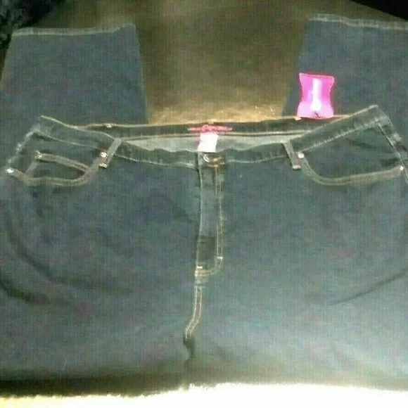 Liz & Me Women's Jeans (46x30) Signature Slimmer - Picture 15 of 16